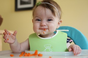 Baby-led-weaning-steamed-carrots4